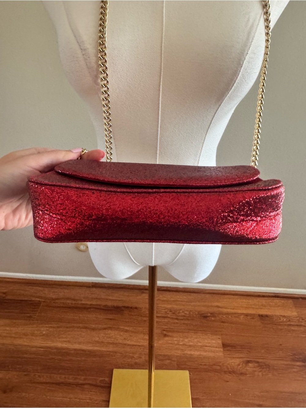 Jimmy Choo Parfumes Red Glitter Chain Crossbody Bag - Picture 8 of 12